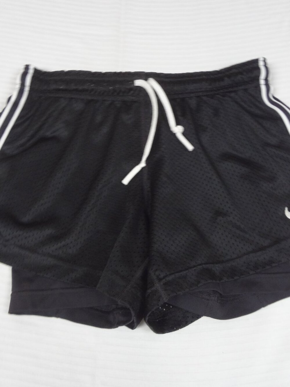 NIKE PRO COMBAT DRI-FIT ATHLETIC SHORTS WITH TIGHT UNDERSHORTS WOMENS XS L792